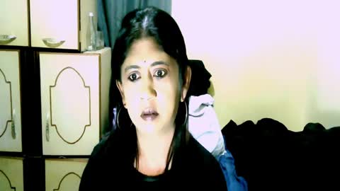 indianpleasures21 online show from July 15, 6:12 pm