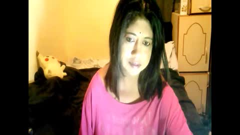 indianpleasures21 online show from April 18, 10:31 pm