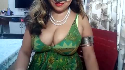 Radha online show from February 5, 6:35 am