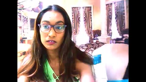 Snapshot of indianrebel4u2luv chatting on October 21, 5:44 am indianrebel4u2luv online show from October 21, 5:44 am