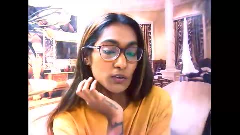 Snapshot of indianrebel4u2luv chatting on October 17, 7:44 am indianrebel4u2luv online show from October 17, 7:44 am