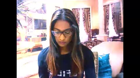 Snapshot of indianrebel4u2luv chatting on October 3, 7:35 am indianrebel4u2luv online show from October 3, 7:35 am