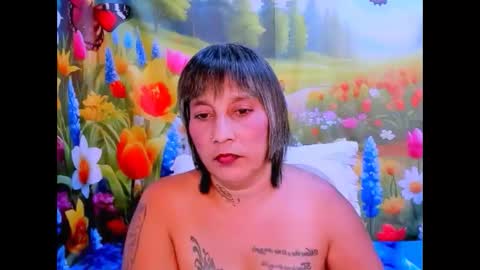 indianroxy27 online show from January 5, 5:38 pm