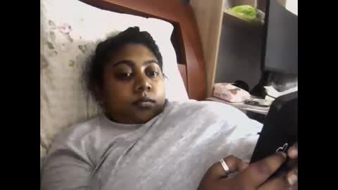 indianruby21 online show from January 23, 8:46 am