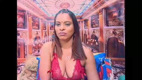 indiansexyass4u2luv online show from October 30, 6:53 pm