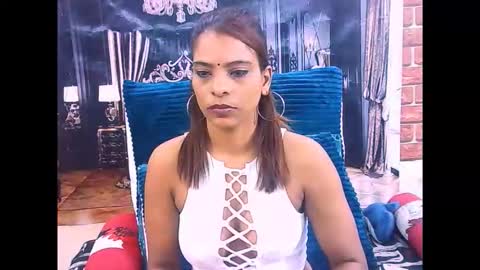 indiansexyass4u2luv online show from June 1, 9:27 pm