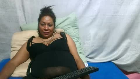 candice online show from July 10, 9:43 am