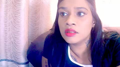 indiansexyy21 online show from July 26, 1:52 pm