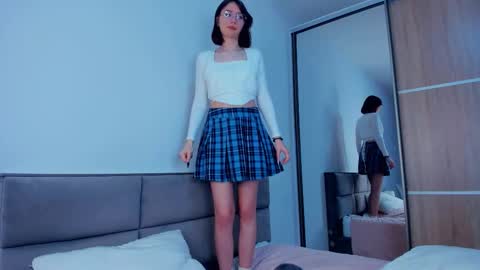 Kira online show from November 24, 4:36 am