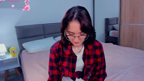 Kira online show from September 19, 4:44 am