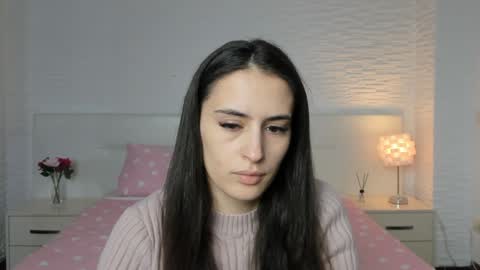 Ines Lyn online show from February 9, 3:00 am