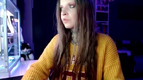 Snapshot of inesdesire chatting on February 25, 4:46 pm InesDesire online show from February 25, 4:46 pm