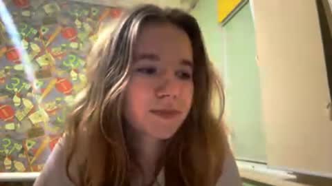 Sofia online show from August 5, 9:21 pm