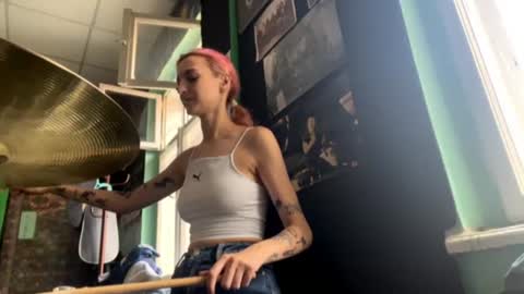 ingridmayer online show from July 23, 12:46 pm
