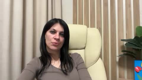 InjaAtHome online show from April 19, 6:10 pm