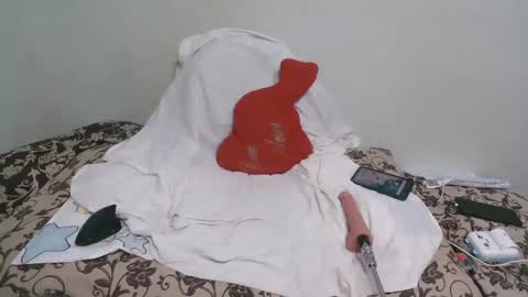 ink bella online show from December 4, 12:47 pm