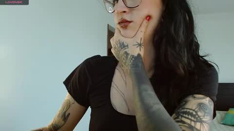 Valerie online show from March 6, 5:41 pm