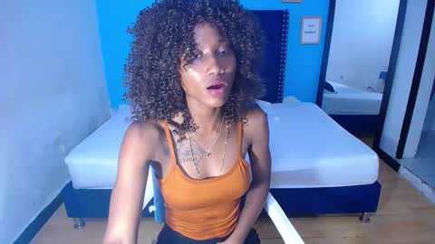innocent_sexybaby online show from October 13, 9:28 pm
