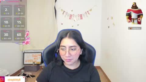 Luna        online show from July 23, 12:23 am