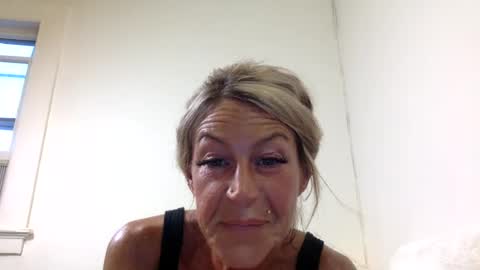 Insatiablekate online show from July 23, 11:57 pm
