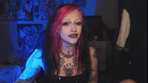 Insunnity666 online show from January 7, 9:29 pm