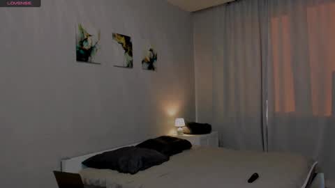 Snapshot of internetsexplorer chatting on February 5, 7:29 am Bernadette  Join  online show from February 5, 7:29 am