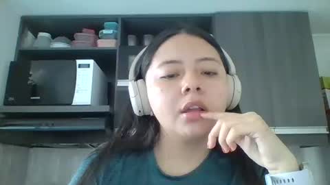 Iris 3 online show from March 13, 3:02 pm