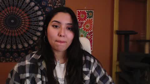 Africa online show from December 11, 8:39 pm