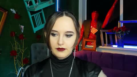 IreneBailey online show from November 29, 9:24 am