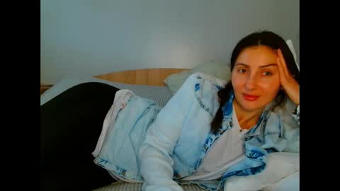 irina online show from April 22, 9:39 am