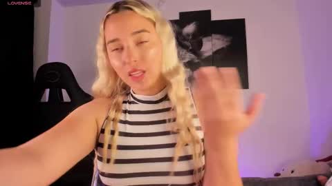 iris online show from November 29, 11:31 pm