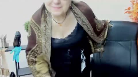 I R I S online show from February 12, 8:16 am