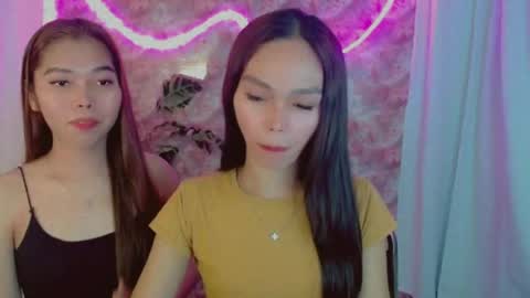IRISH AND TRIXIE online show from July 19, 2:30 pm