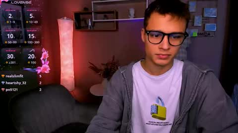 iron online show from October 27, 11:32 pm