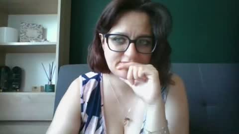 Paris online show from July 29, 5:51 am