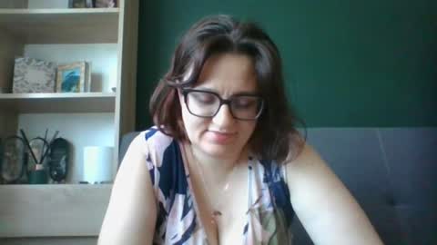Paris online show from July 22, 5:30 am