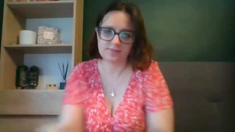 Paris online show from July 27, 5:37 am