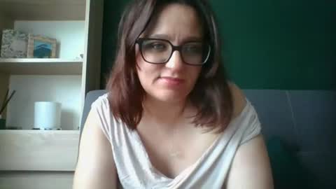Paris online show from June 18, 5:31 am