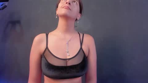 Snapshot of isa_kis_1 chatting on January 13, 11:30 am Isabella online show from January 13, 11:30 am