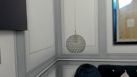 Snapshot of isa_little4u chatting on December 20, 11:10 am online show from December 20, 11:10 am