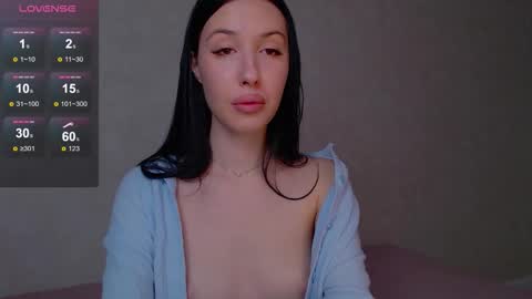 Bella online show from October 27, 12:44 pm