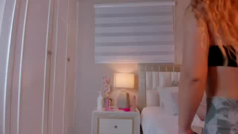 Hii I AM ISABELA   online show from July 24, 11:41 am