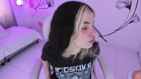 isabela_fiorelli online show from September 26, 1:53 pm