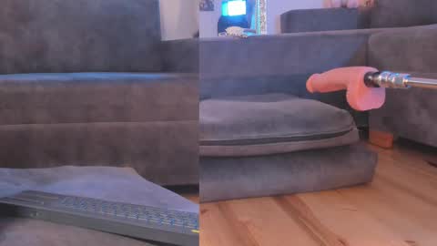 Snapshot of isabela_franco_ chatting on February 24, 12:03 pm Isabela online show from February 24, 12:03 pm