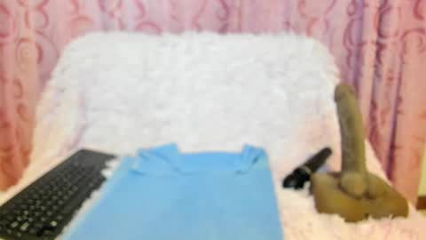 Snapshot of isabela_gonzalez_ chatting on September 26, 4:54 am ISA online show from September 26, 4:54 am