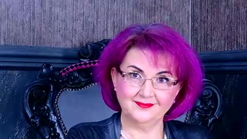 Isabella Conte online show from February 14, 8:00 pm