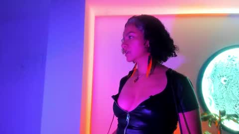 isabella_rosssi1 online show from November 26, 4:57 am