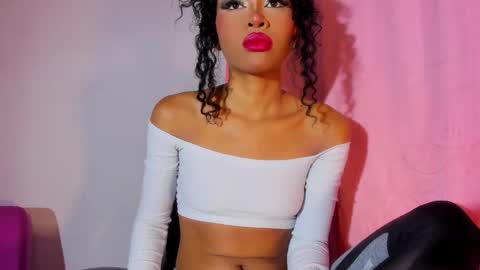 isabella online show from October 20, 2:58 am