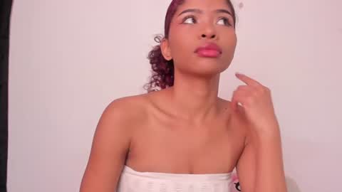 isabella online show from January 27, 1:37 am