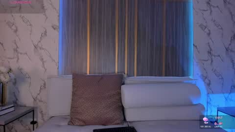 Isabella online show from July 23, 1:40 am
